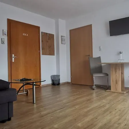 Alpina Bed & Breakfast Roppen