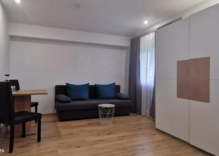 Bed & Breakfast Alpina 3*