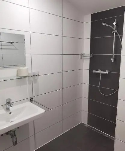 Couette-café Alpina 3*