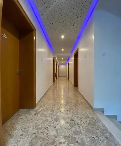 Alpina Couette-café 3*