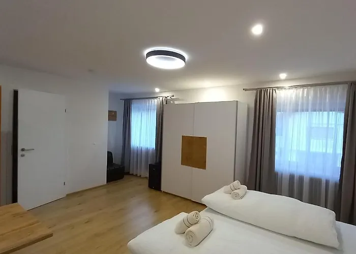 Couette-café Alpina 3*