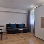 Bed & Breakfast Alpina 3*